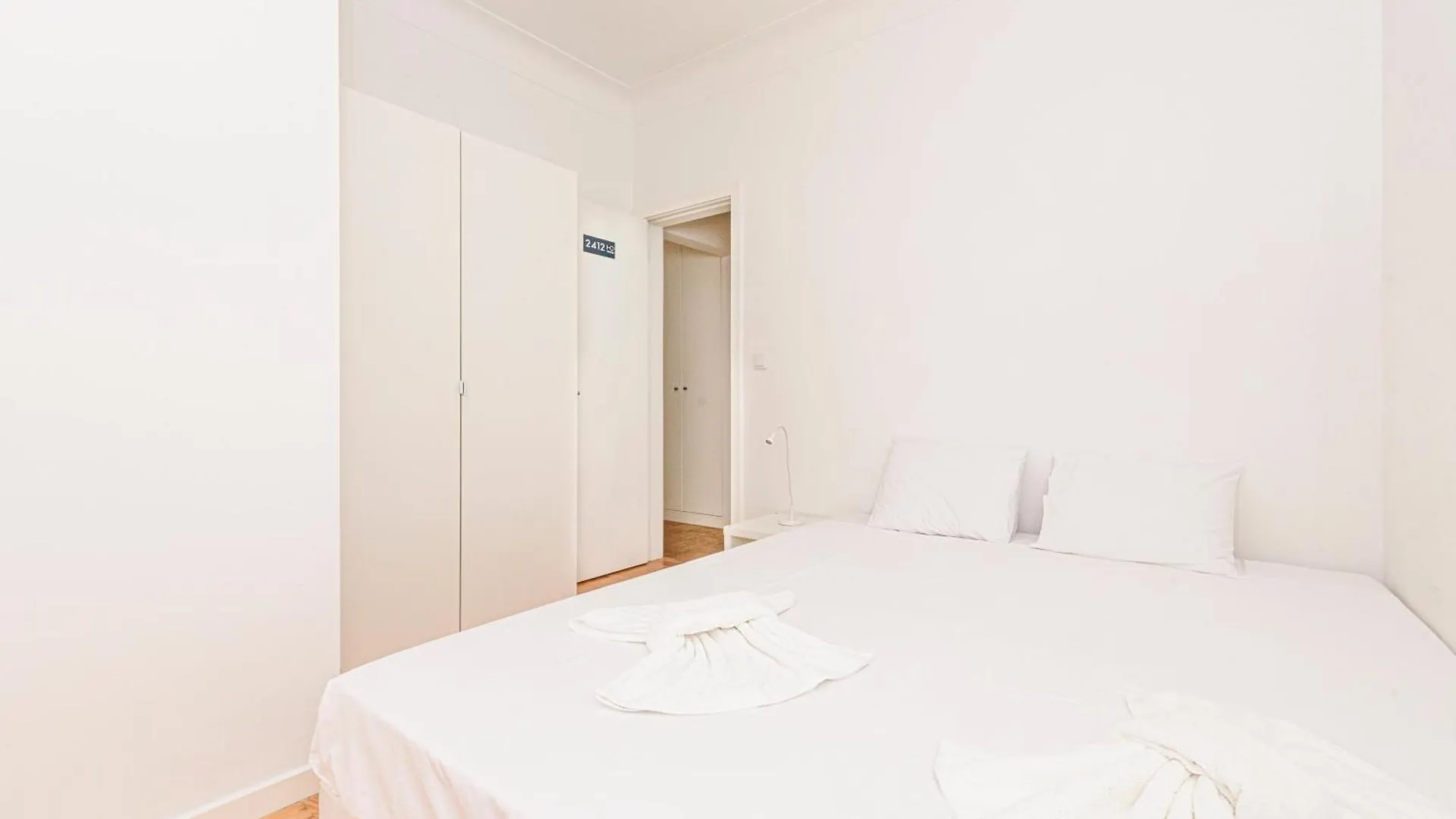 Houze_4 Room Apartment In Central Lisbon Near Zoo